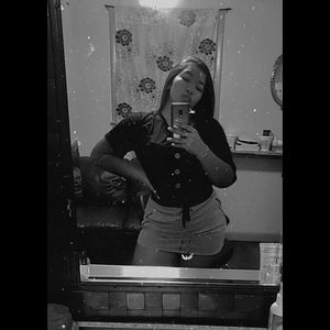 Meet your Posher, Bustillo